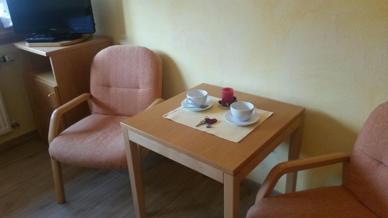 Gaestehaus Roseneck Тодтмос