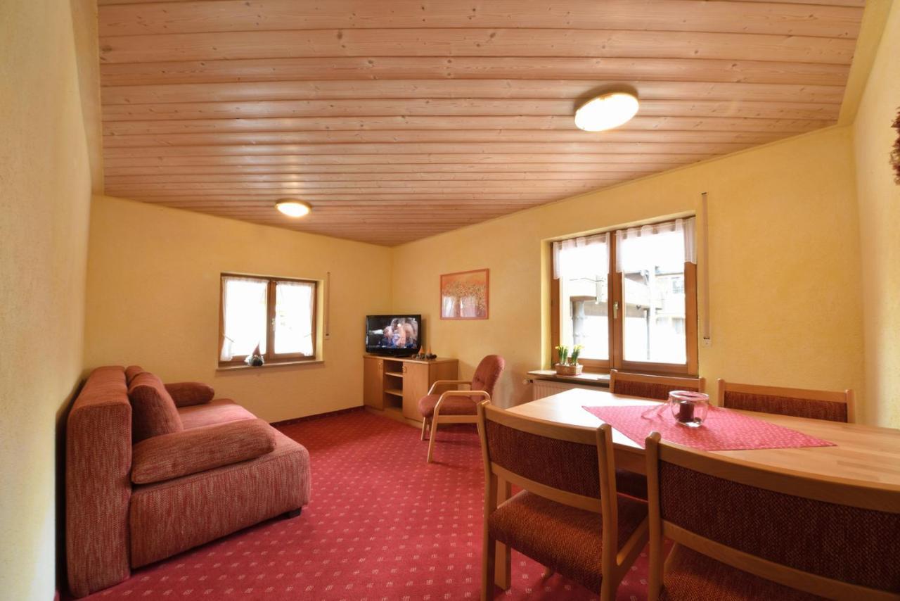 Gaestehaus Roseneck * Тодтмос